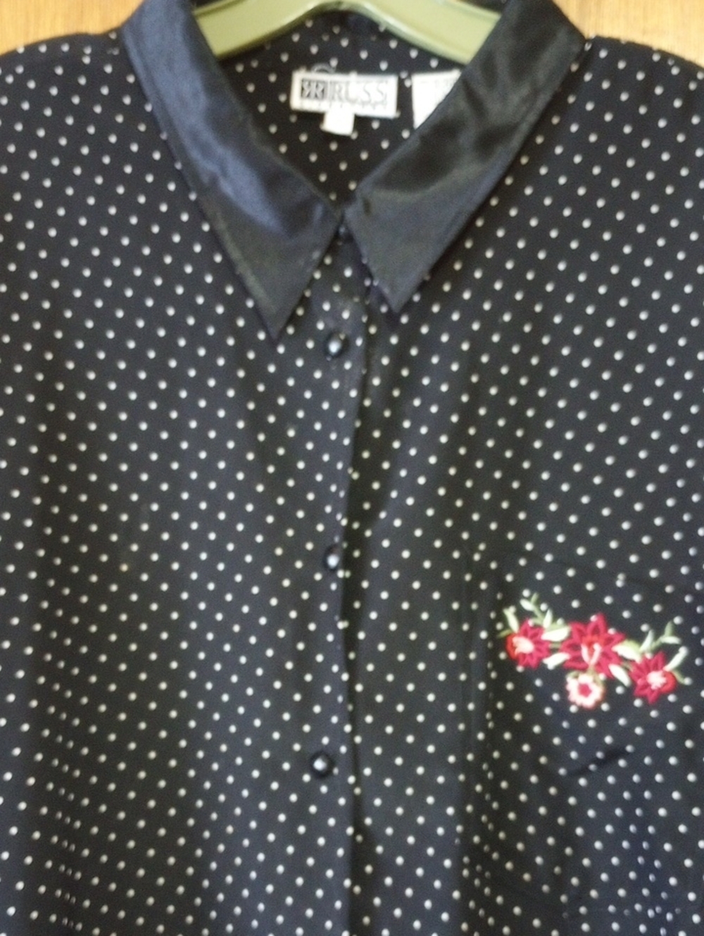 Russ Black & White Polka Dot Polyester Button Down Top w/ Floral Embroidery, 2X